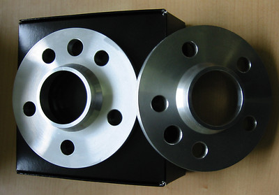 Coppia Distanziali Da 10mm SENZA Bulloneria Adatto A Cerchi Originali Per AUDI A3 / Sportback / S3 Type 8V / 8VA 09/2012