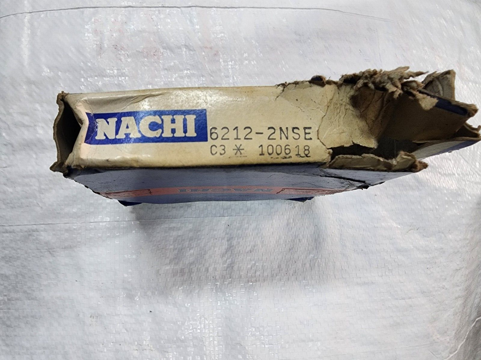 6212-2NSE Deep Groove Ball Bearing 60x110x22mm NEW NACHI JAPAN 62122NSE 6212 2RS