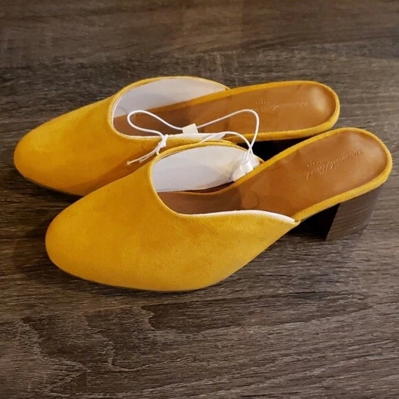 Mustard sales yellow mules