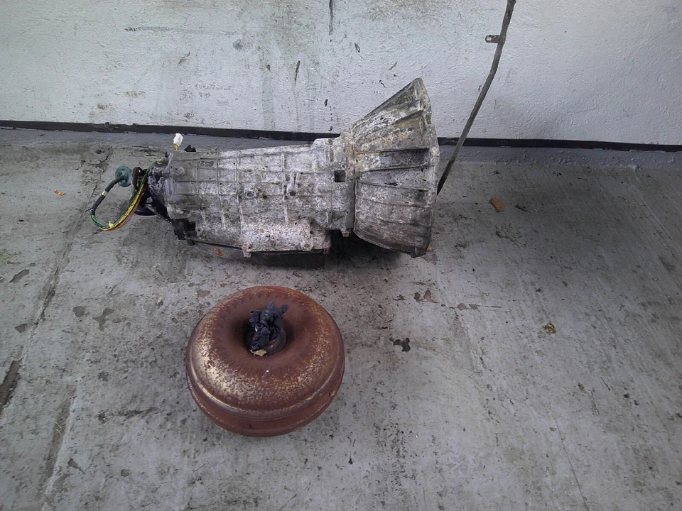 Original Jaguar XJ40 Automatik Getriebe 4,0 163KW Bj: 1994 113746km - Bild 2 von 3