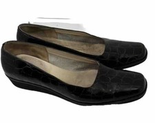 SALVATORE FERRAGAMO Women's Flats Shoes Faux Crocodile Brown Leather 6 1/2 B
