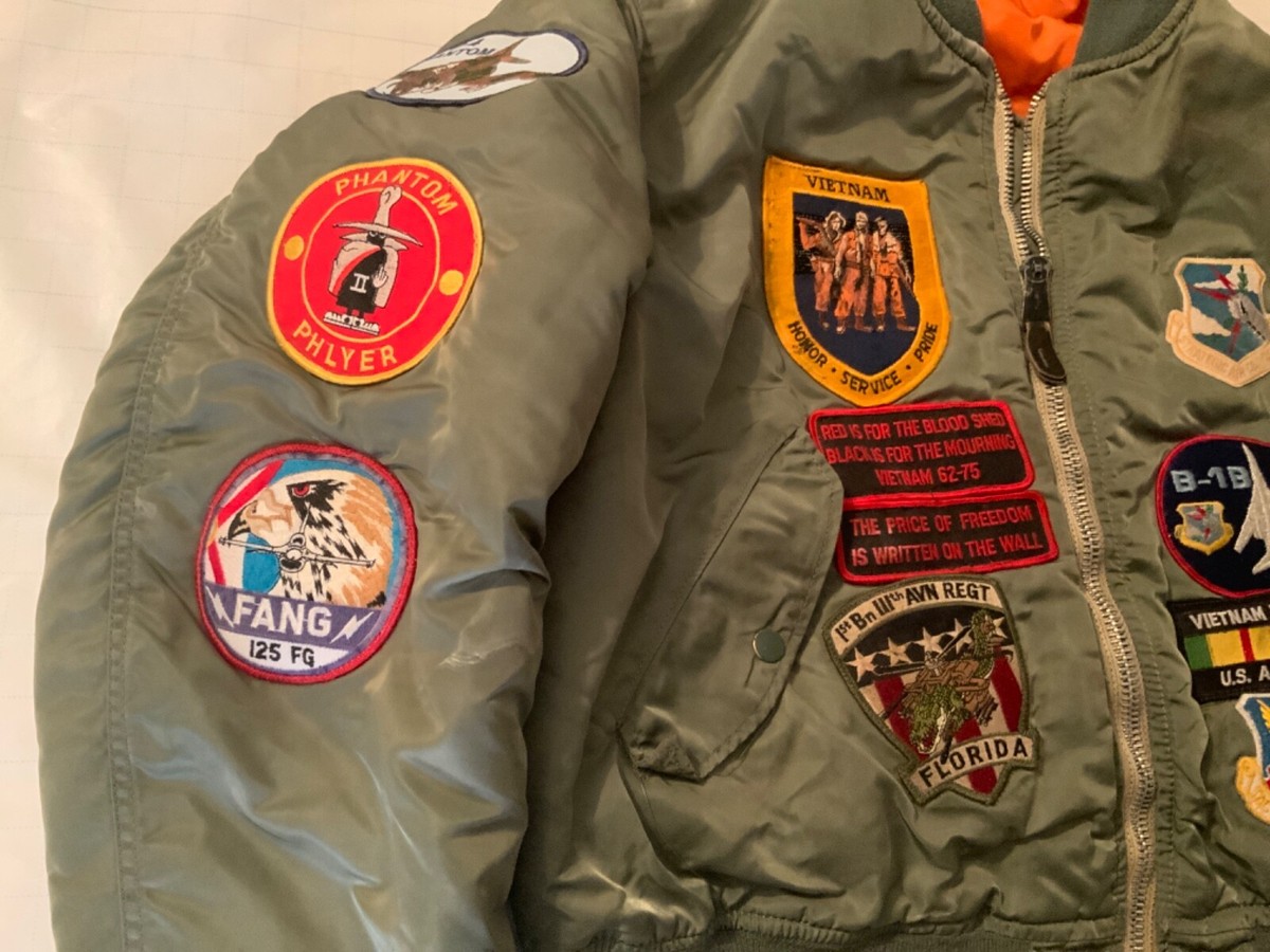 りんご　MA-1 us army vintage 60s VINTAGE 1960'S MA-1 USAF Flight Bomber Jacket Size Small 60s