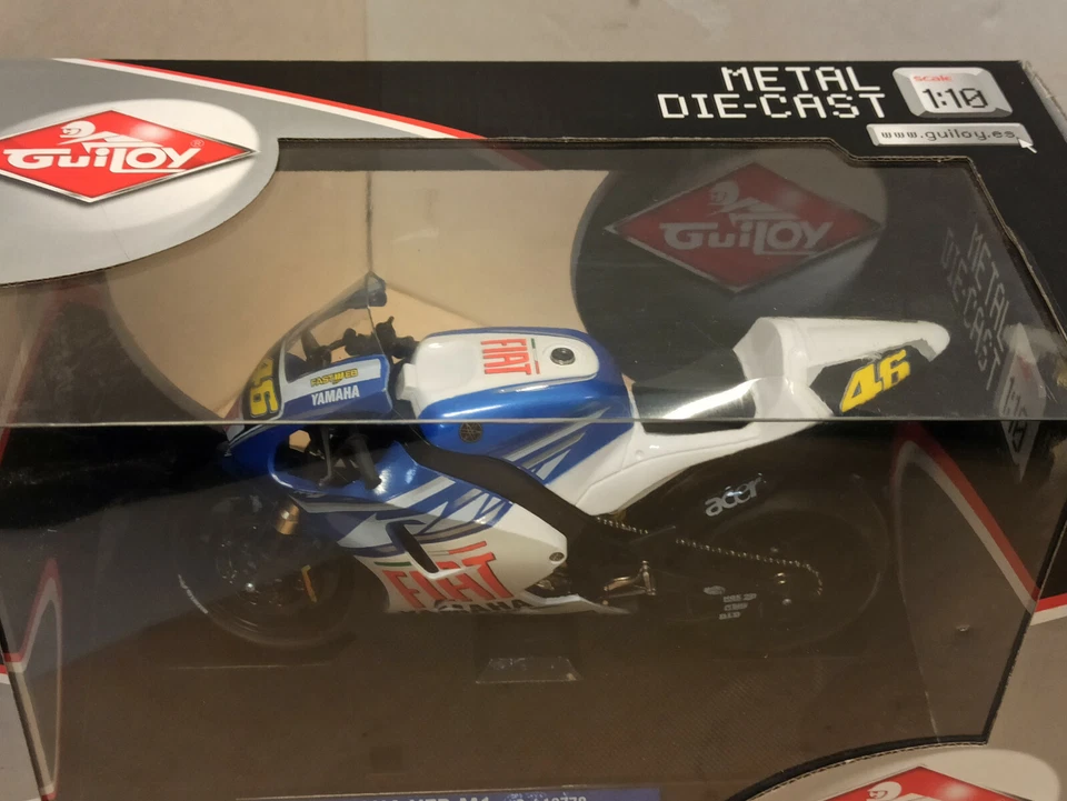Yamaha YZRM1 46 Team Fiat Valentino Rossi - Guiloy Bike Die cast metal 1:10 - Immagine 4 di 4