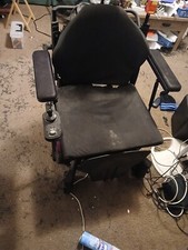 Pride JAZZY 614 HD Wheelchair