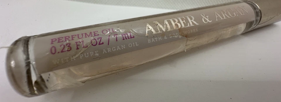 Rollerball de aceite de perfume ámbar y argán Bath & Body Works 0,23 *etiqueta dañada* Foto 2 de 4