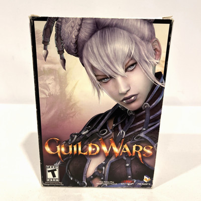 GUILD WARS PC CD-ROM COMPLETE 2-DISC SET W/ BOOKLETS & ACCESS KEY 2005 NCSOFT