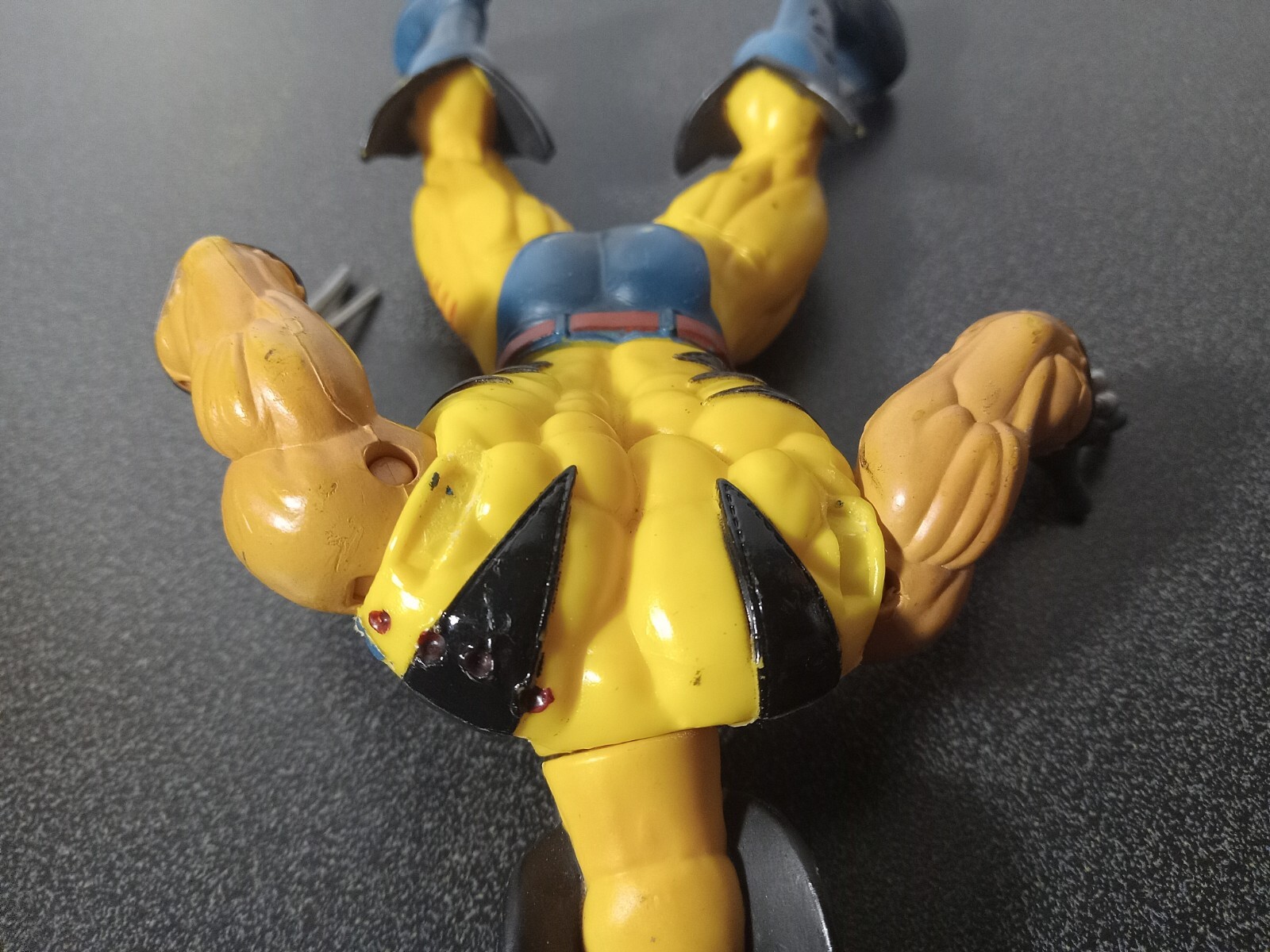 2000 Toybiz Marvel Legends Evolution of X Wolverine Action Figure