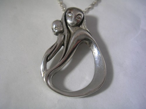 MOTHER AND CHILD PENDANT WITH HIGH POLISHED FINISH & CHAIN IN STERLING SILVER