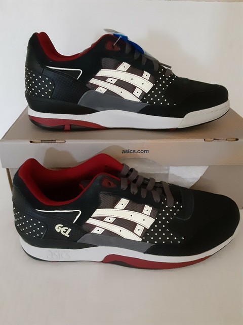 asics glow in the dark