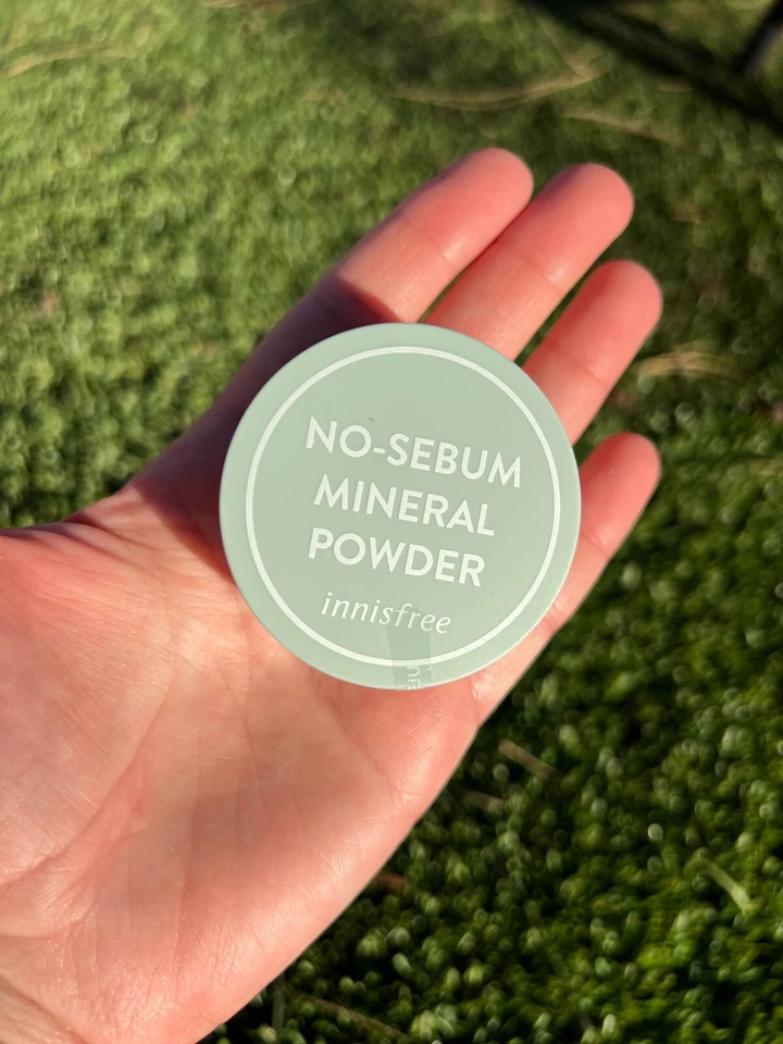 VENDEDOR DE CALIFORNIA - 2 (dos) NUEVO Innisfree Sin Sebo Mineral en Polvo 5g Foto 2 de 4