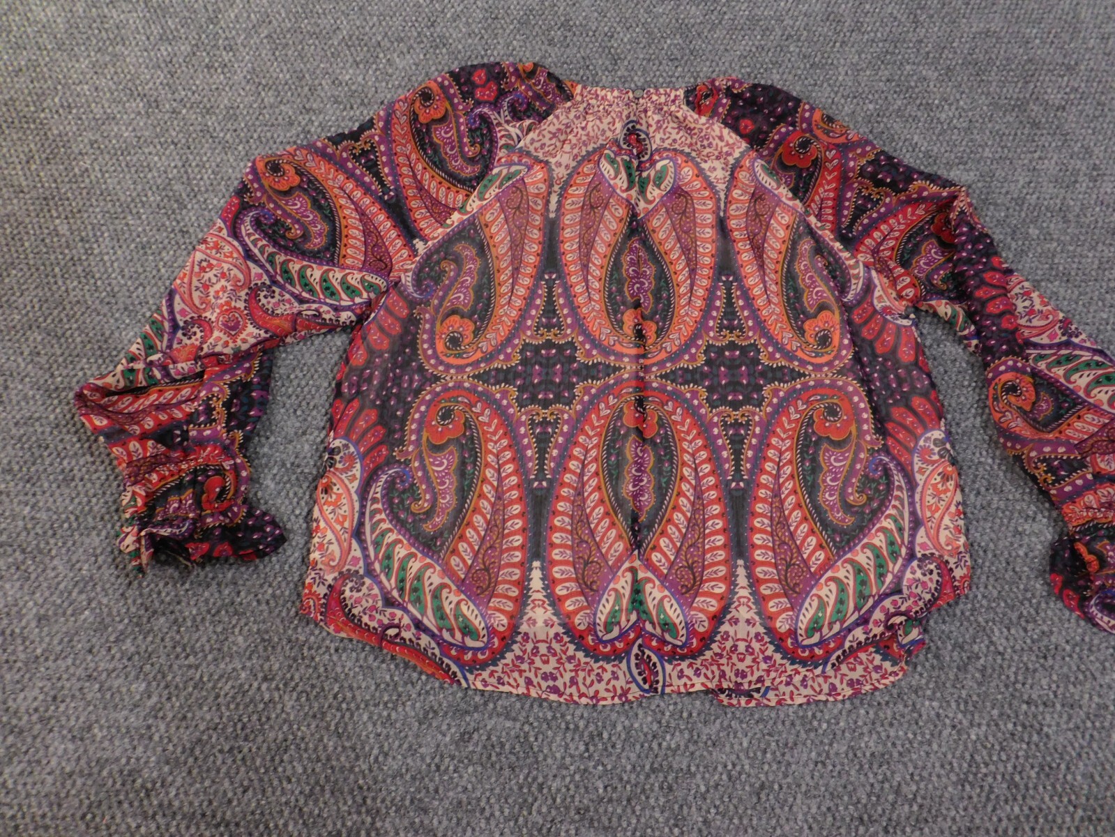 Loft top medium red gemoetric pullover lined shee… - image 9