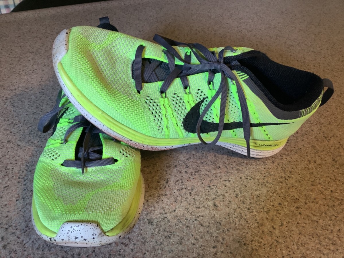 NIKE Flyknit One Lunarlon Women’s Size Running Shoes Volt Black Sneakers  EUC