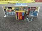 Barbie Generation Girl HS Playset Mattel 2000 Cafe Lockers