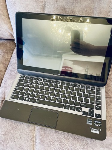 Toshiba Satellite Ultrabook, Core i3