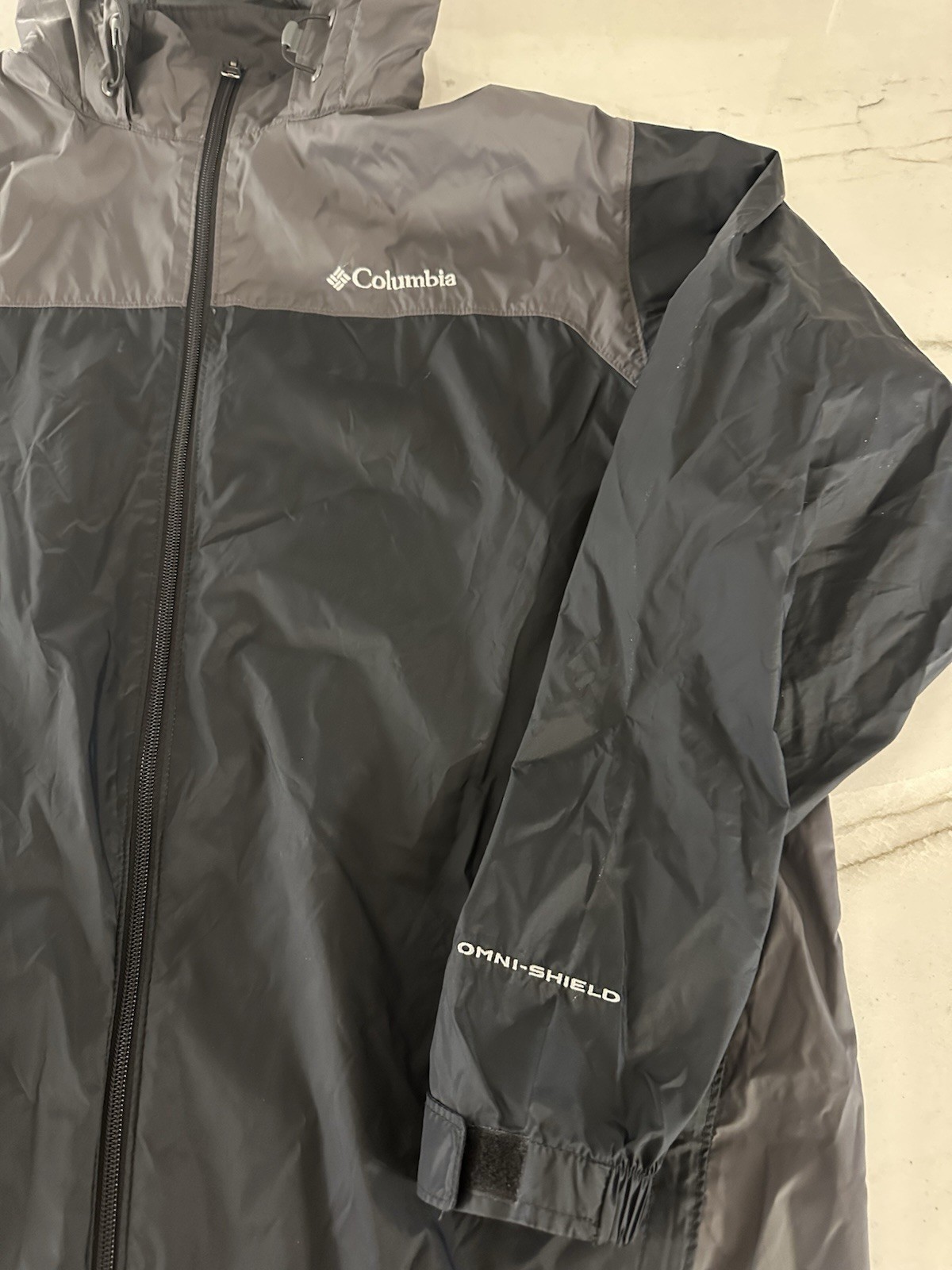Columbia Jacket Mens Large Black Gray Packable Waterproof Hooded Omni-Shield