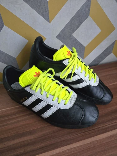 Adidas Gazelle scarpe da ginnastica in pelle nera taglia UK 9
