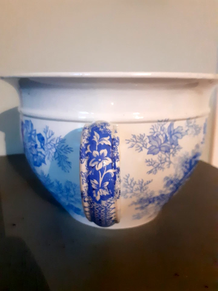 ANCIEN POT DE CHAMBRE ST AMAND JARDINIERE - Photo 4/4