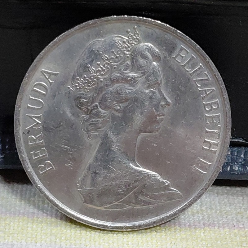 Bermuda 50 Cents 1982 KM#31 Large Size QEII Lion Low Mintage 80K Coin