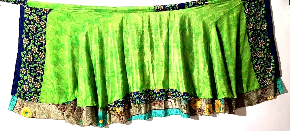 Women's Indian Sari Wrap Skirt Handmade Reversible Vintage Hippie XL Tea - Image 1 of 4