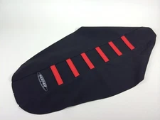 SDG 95943RK 6-Rib Gripper Seat Cover - Black Cover/Red Ribs