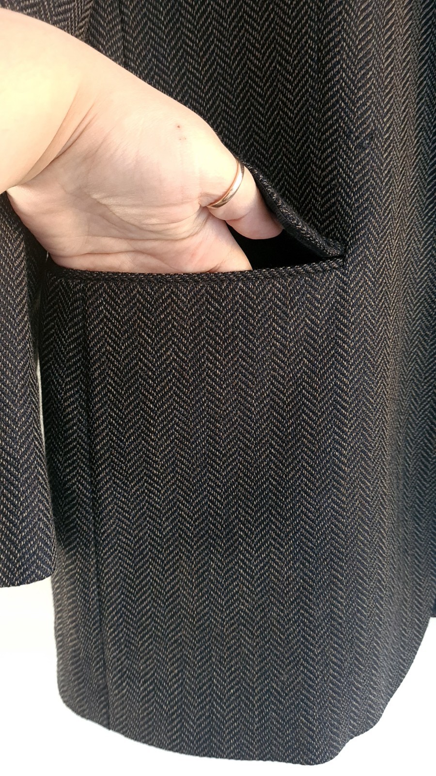 Marks & Spencer Mens Wool Cashmere Herringbone Navy Blazer Italian 42" Chest image 8