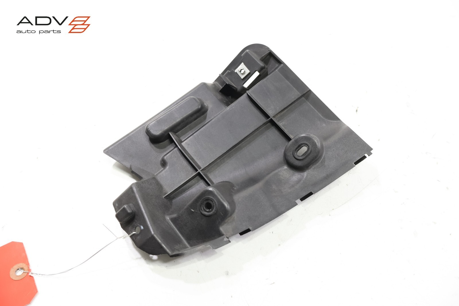 2014 - 2024 MASERATI GHIBLI REAR BUMPER LEFT SIDE MOUNT SUPPORT BRACKET OEM