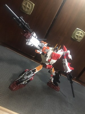 Transformers Generation Combiner Wars Superion w/ Perfect Effects