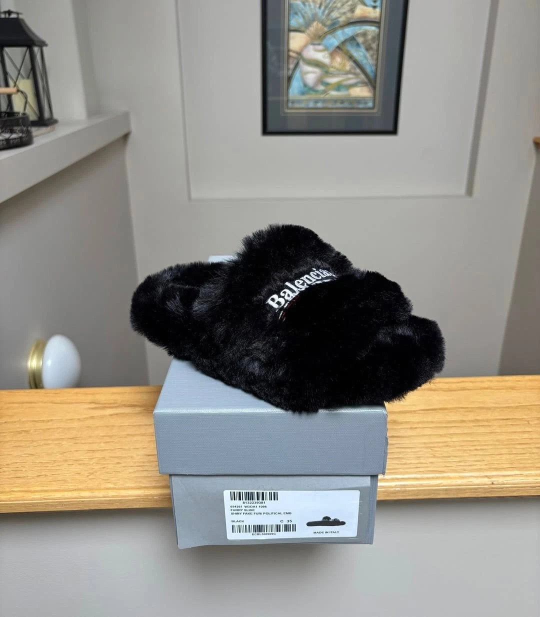 Balenciaga — Balenciaga Black Campaign Shiny Fur Slippers - 35 EU - $850 - New - Authentic