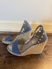 Valentino Garavani Blue Leather Rockstud Espa...