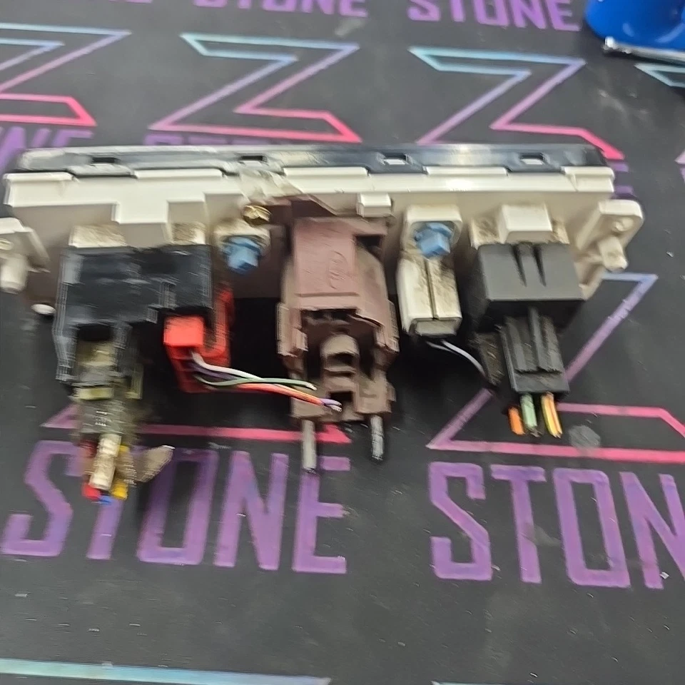 Módulo de unidad de control climático Ford Ranger 2000 2001 2002 YL5H19E870A transmisión por cable Foto 4 de 4