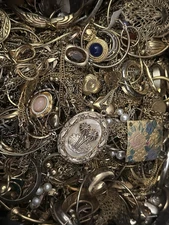 Vintage Estate Now Jewelry Lot 5 pieces NO junk SILVER AND GOLD TONE