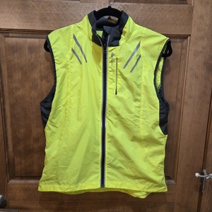 SUGOI full zip lightweight polyester cycling vest women's Large Yellow