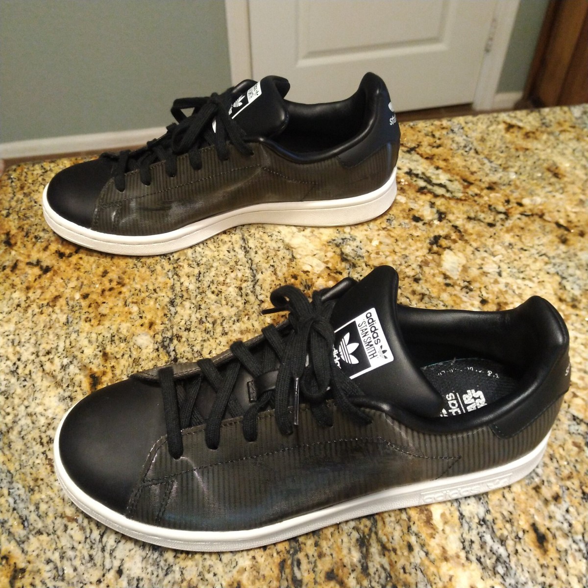 Adidas Stan Smith AT-AT Sneakers Black & White Mens Shoes US 6 B24720 Star Wars Adidas × Star Wars Adidas Stan Smith Star Wars Sneakers  main image 3