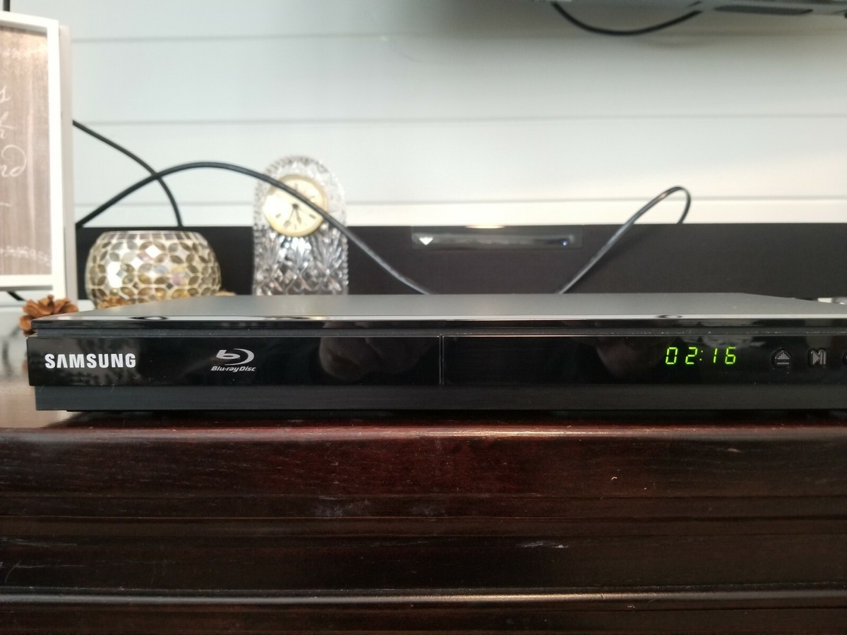 Samsung BD-E5300 Blu-Ray Player- Tested And Works Great