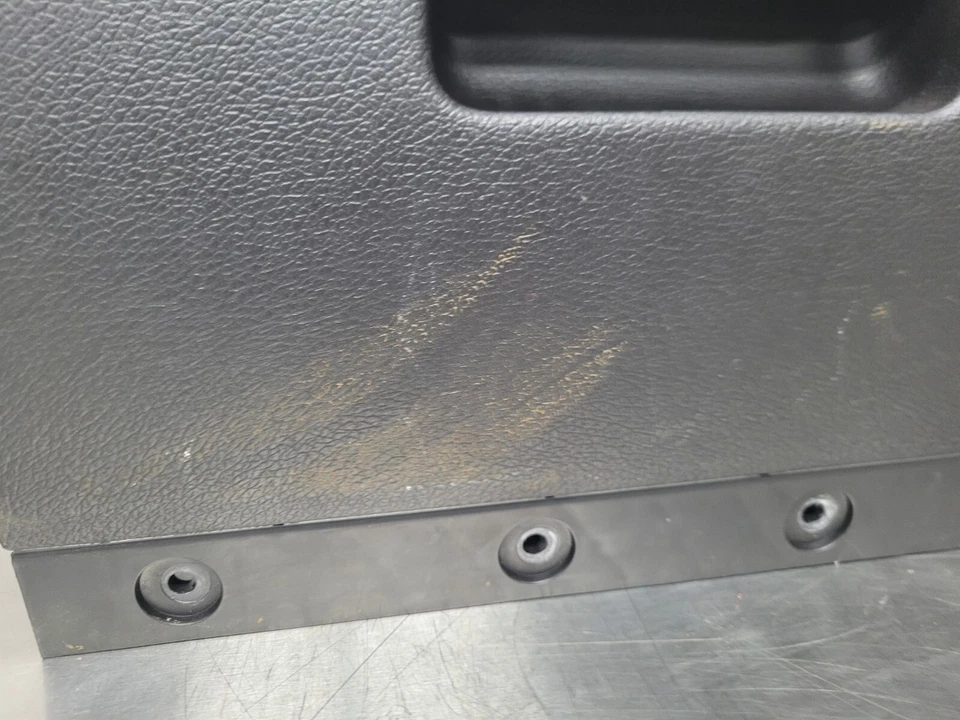 Ford Mustang 2010-2013 guantera compartimento de almacenamiento negro carbón OEM Foto 3 de 4