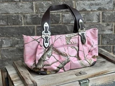 Realtree® Camouflage PINK Camo Purse With Silver Buckles 