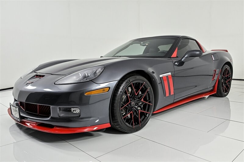 2011 Cyber Gray Metallic Chevrolet Corvette   | C6 Corvette Photo 7
