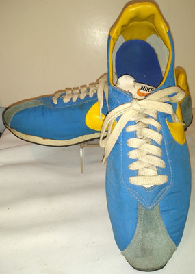 1970'S NIKE WAFFLE SOLE TRAINER SHOE SIZE 10 1/2 MADE IN JAPAN ORIGINAL NICE