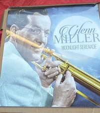 Moonlight Serenade by Miller, Glen (Record, 2015)