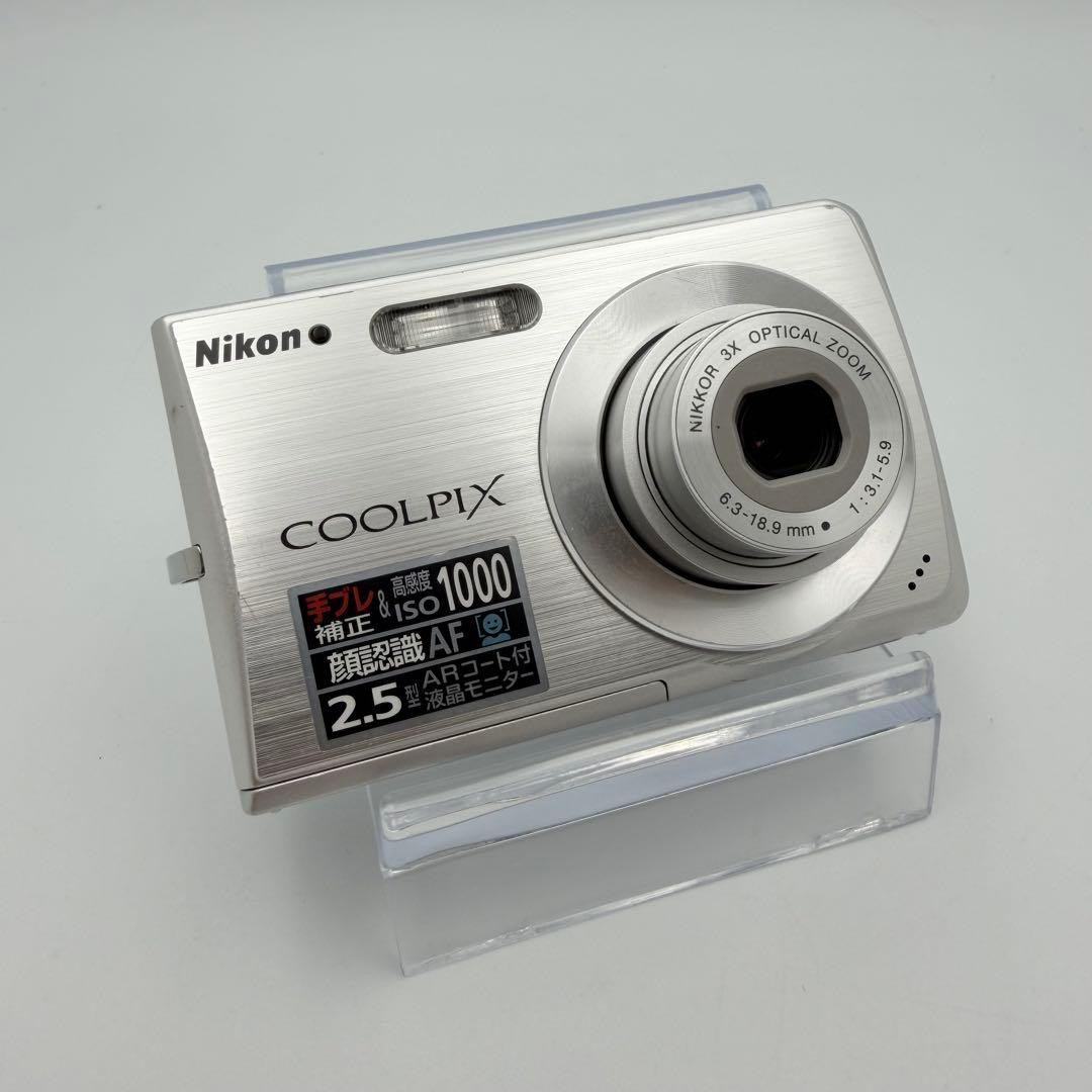 良品】NIKON COOLPIX S200 シルバー (動作確認済) 【公式通販】