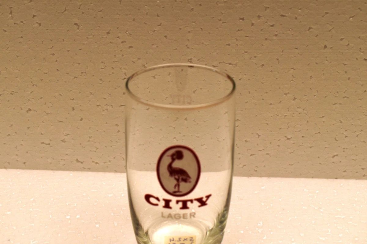 Vintage City Lager Beer Glass Crowned Crane Logo Retro Brewery Breweriana 1970"R
