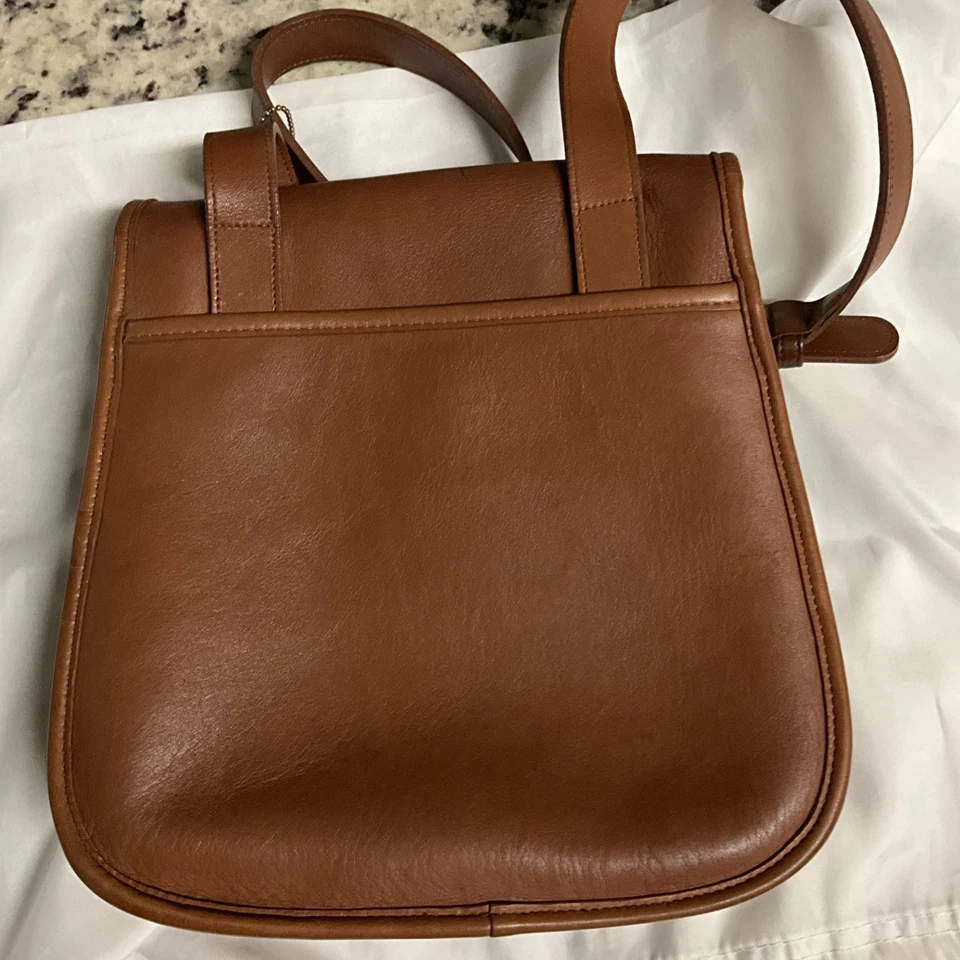 Mochila auxiliar grande Coach 9979 bronceada británica hecha en EE. UU. Foto 4 de 4