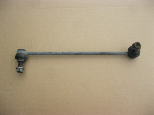 Koppelstange Bendelstütze Stabistütze vorne Audi A3 8P Golf V VI 1K0411315D