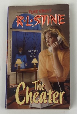 R.L. Stine Fear Street  The Cheater  Vintage 1993 Archway Paperback 1st Edition