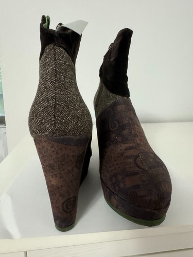 Desigual Women's Liepaja Brown Multi Colored Boots Women Size 40,USA 8.5 Spain - Picture 3 of 4