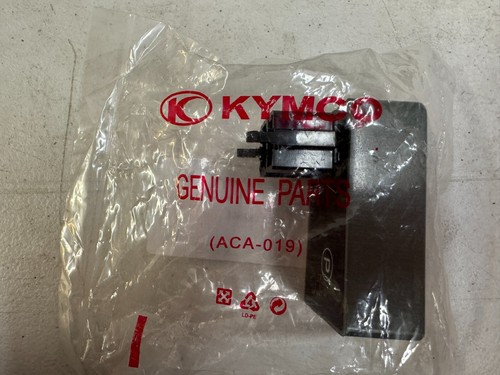Kymco OEM Control Unit, Gear Change 39000-LLB1-900 - Picture 3 of 4