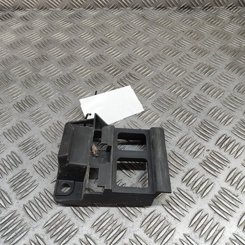 VW Crafter 30-50 Furgon 2e vorne rechts Stoßstange Bracket A9068850263 2016 3105