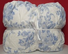 Pottery Barn Teen LoveShackFancy Garden Damask Smocked Quilt, King/Cal.King Blue