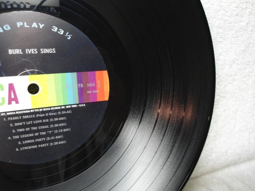 Burl Ives LP Sings Pearly Shells And Other Favorites Very Clean 1964 Mono Orig! - Picture 6 of 11