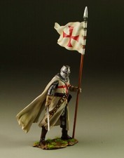 1/30 Crusader series Knight Templar holding flag TEM009 by Eagle Design